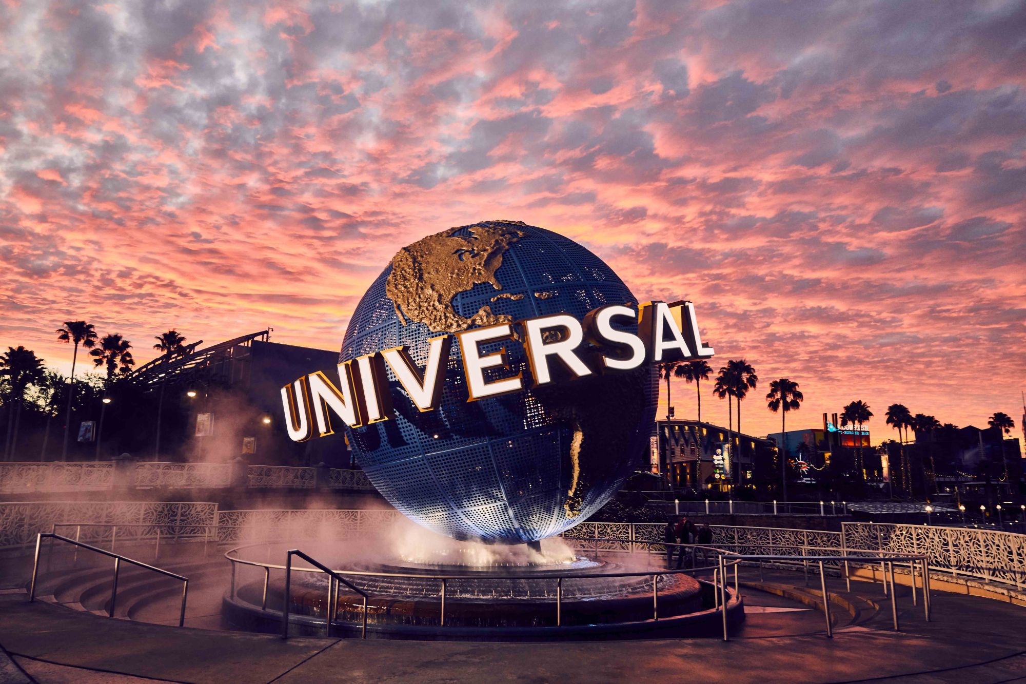 Universal Orlando Sign